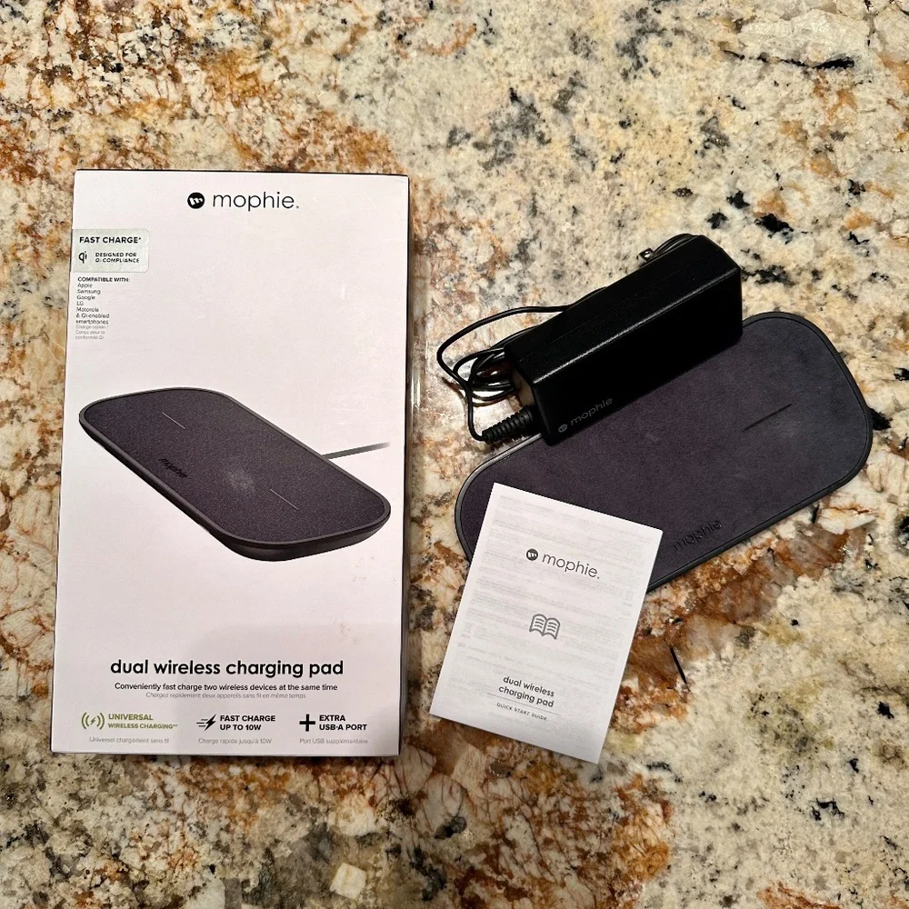 MOPHIE | Dual Universal Wireless Charging Pad